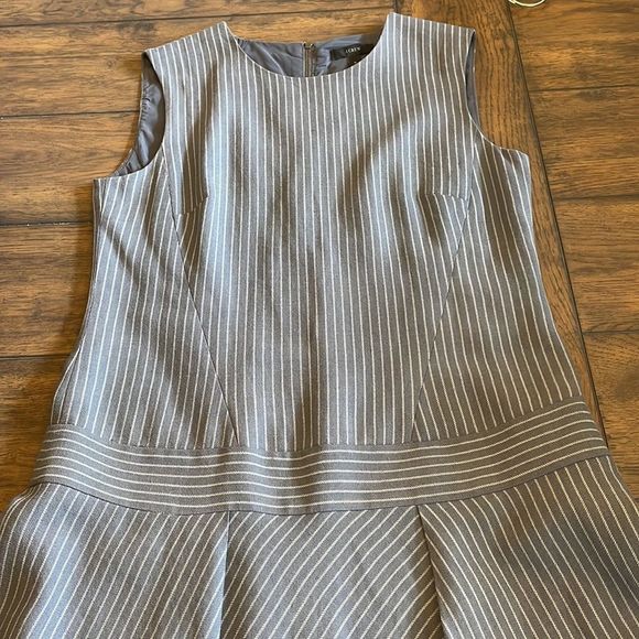 J.Crew Womens Drop Waist Pinstripe Gray Work Wool Dress and Jacket sz 4 - Picture 8 of 16